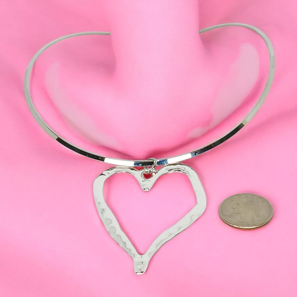 Silver Torque Large Heart Pendant Necklace New Age Grunge Bold Boho Choker 1980s - Picture 6 of 8